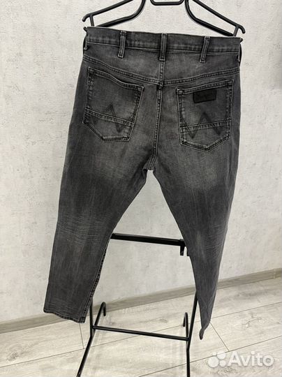 Джинсы wrangler