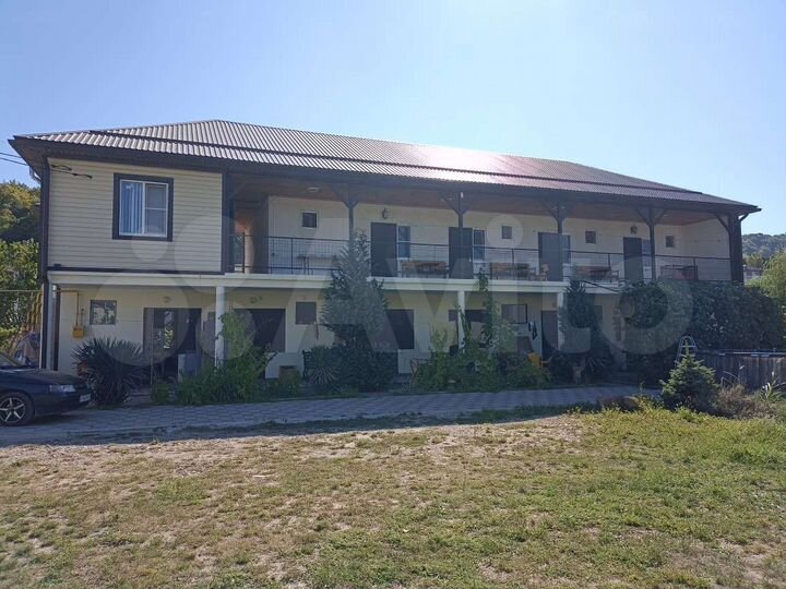 Дом 292 м² на участке 14,5 сот.