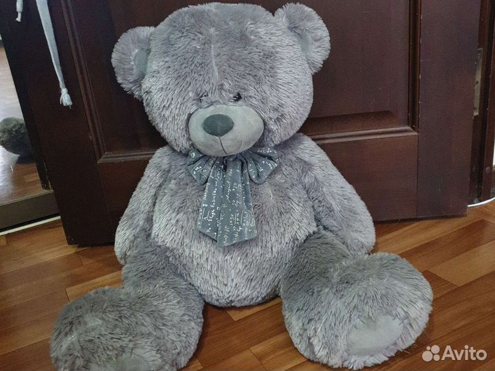 Плюшевый медведь