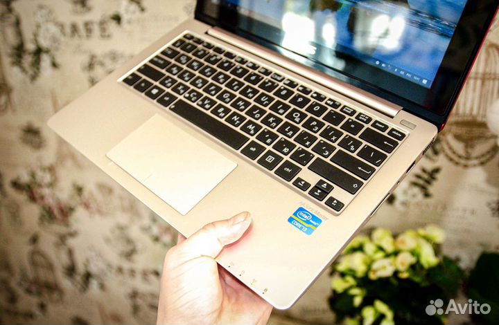 Новый шустрый ультрабук / ноутбук Asus SSD