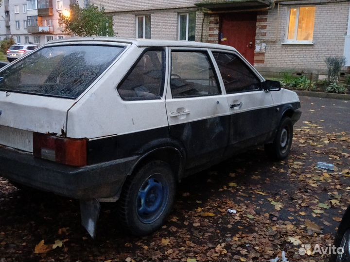 ВАЗ 2109 1.5 МТ, 1989, битый, 661 606 км