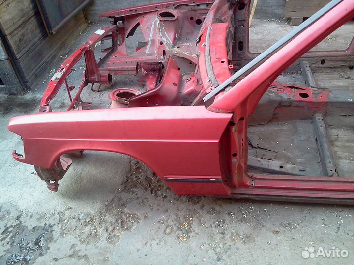 Кузовные детали Мерседес 190 W201 1985 г.в