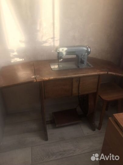 Швейная машина Pannonia