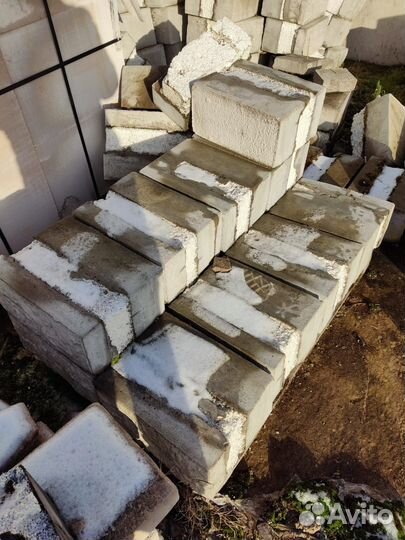 Продам газоблоки, бордюр