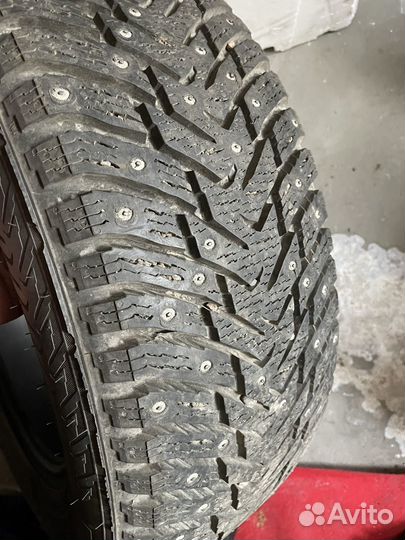 Nokian Tyres Hakkapeliitta 8 205/65 R16