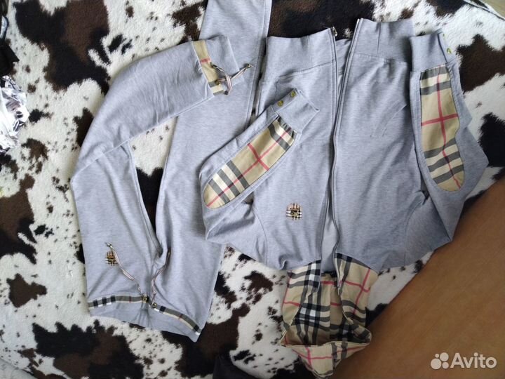 Спортивный костюм женский новый