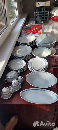 Набор-сервиз столовой посуды пр.Корея времен СССР