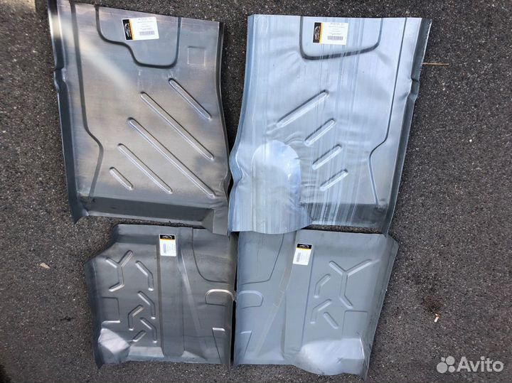 Mercedes w123 Пол салона