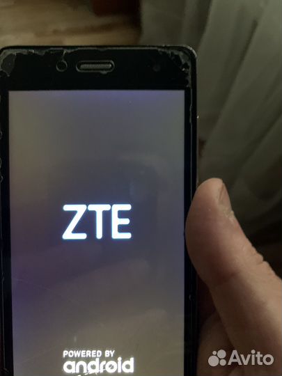 ZTE Blade, 512 МБ