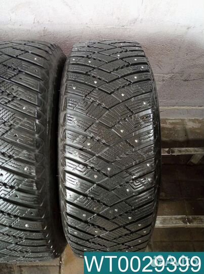 Goodyear UltraGrip Ice Arctic SUV 235/65 R17 95T
