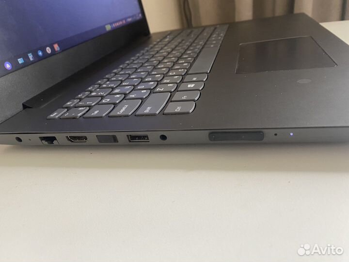 Lenovo ideapad 330 i5/8gb/256gb/MX150