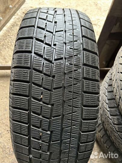Yokohama Ice Guard IG60 215/55 R16