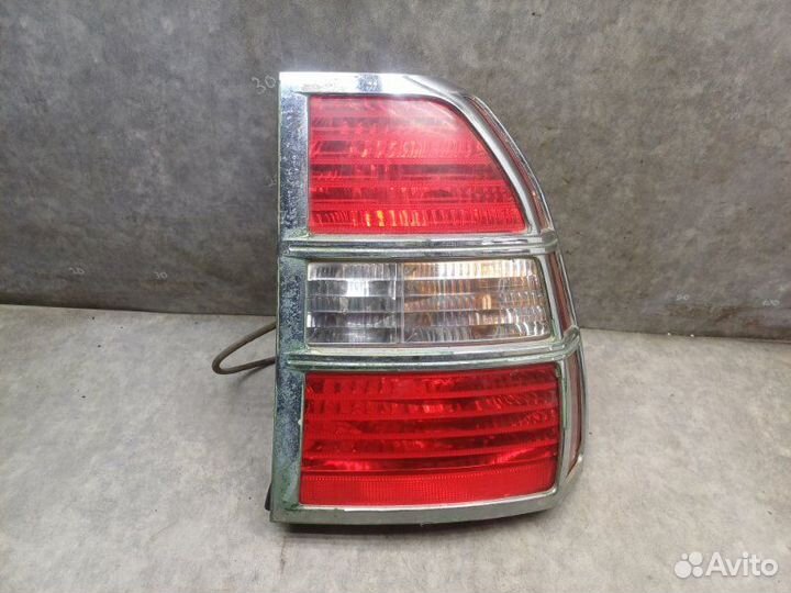 Фонарь задний правый Kia Sportage 2 2.0 G4GC MT