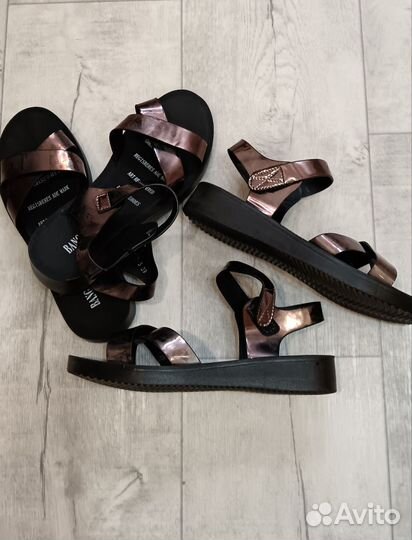 Сандалии