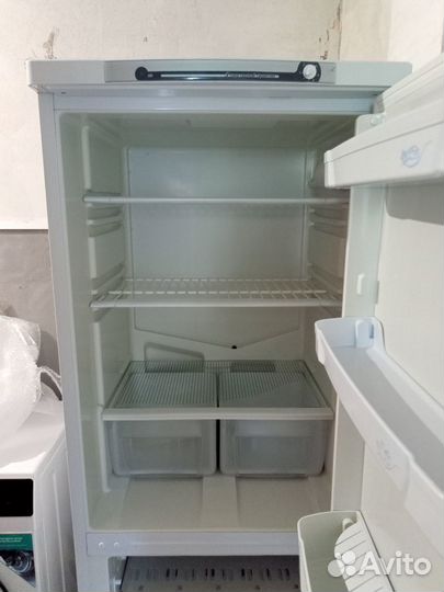 Холодильник indesit