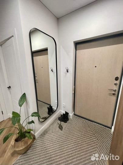 Зеркала в раме в Прихожую