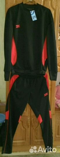 Новый Костюм тренировочный