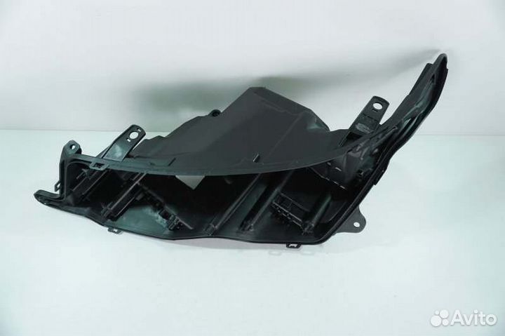 Корпус фары левый Land Rover Range Rover Sport 2