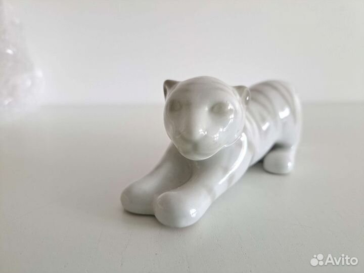 Тигр статуэтка