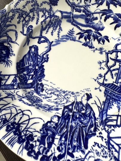 Антикварное блюдо Royal Crown Derby