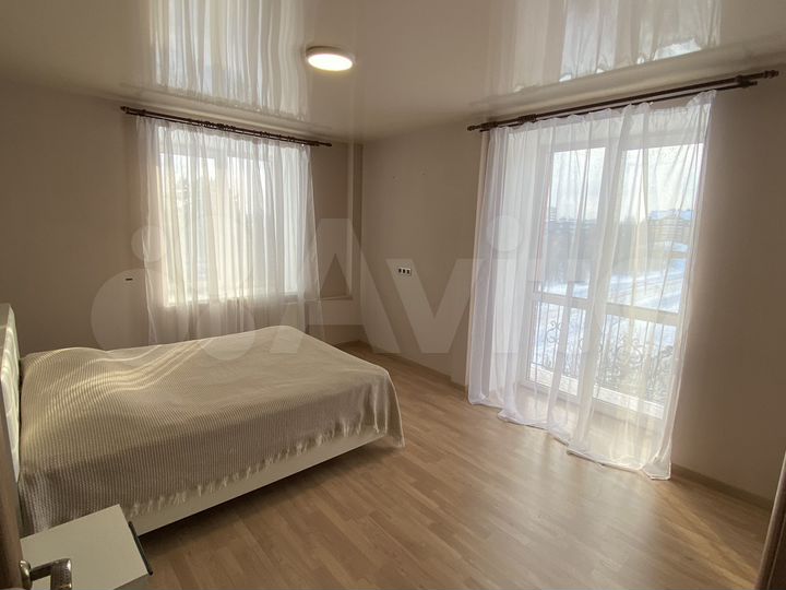 3-к. квартира, 83 м², 4/5 эт.