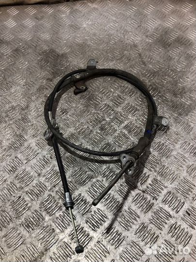 Трос ручного тормоза правый Toyota Camry V40 2azfe