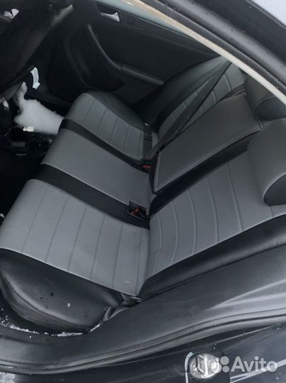 Сиденье задний ряд на Volkswagen jetta 6