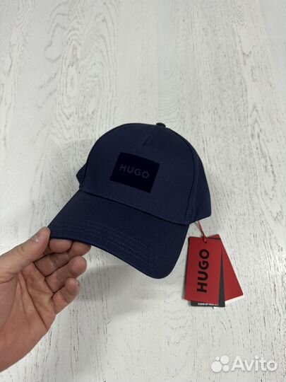Бейсболка Hugo
