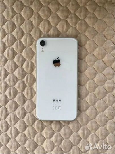 iPhone Xr, 64 ГБ