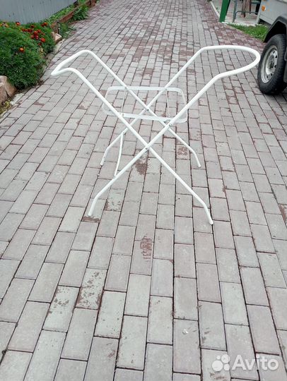 Подставка под детскую ванночку