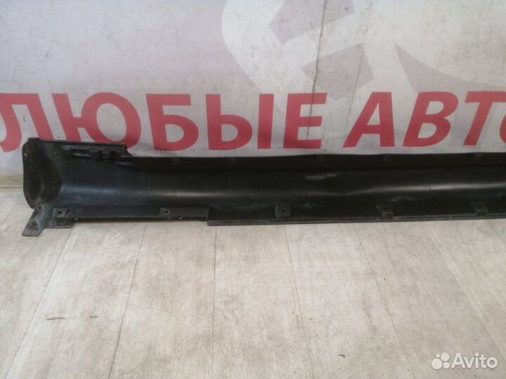 Накладка на порог правая Infiniti Qx70 S51