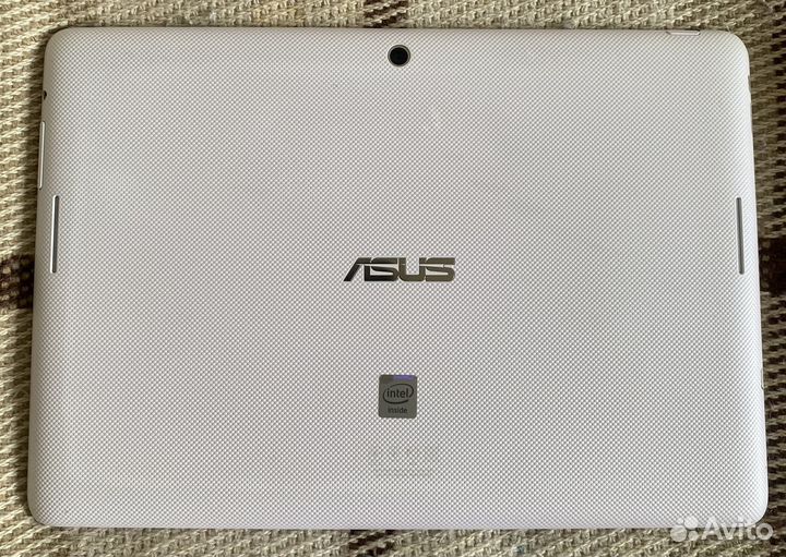 Планшет asus MeMO Pad FHD 10 ME302C