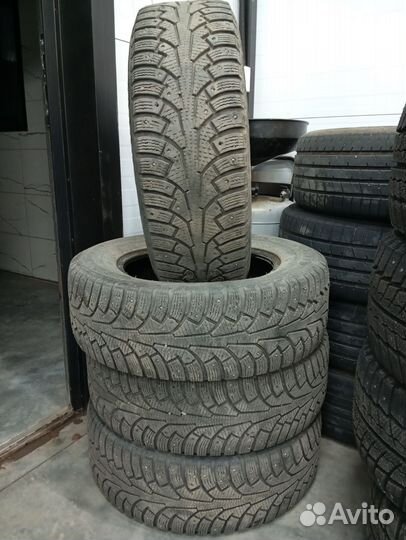 Nokian Tyres Nordman 5 SUV 215/65 R16