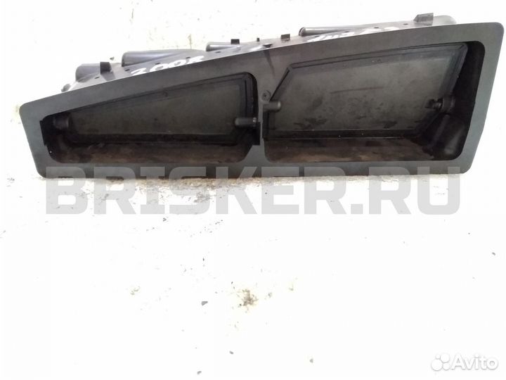 Дефлектор возд.(пер) Пежо 3008 1