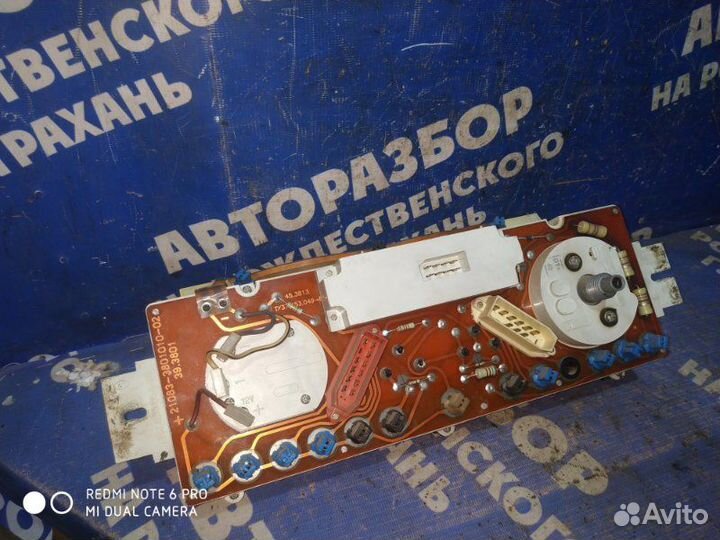 Панель приборов Ваз Лада 2109 хэтчбек 21083 2004