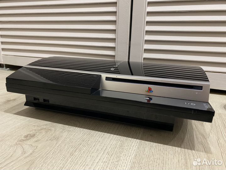 Sony PS3 прошитая 100игр 2дж