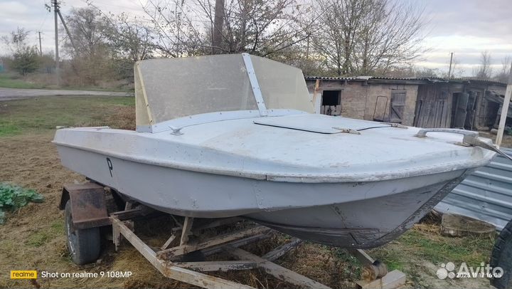 Продам лодку