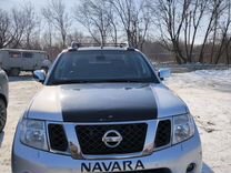 Nissan Navara 3.0 AT, 2011, 220 000 км, с пробегом, цена 1 750 000 руб.