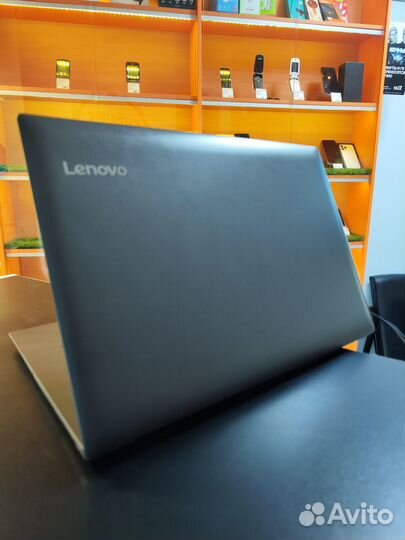 Ноутбук Lenovo 