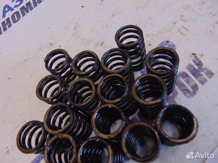 Пружина клапана для Nissan Tiida 1 2004-2014г