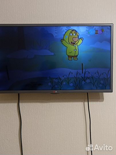 Телевизор LG 32 дюйма