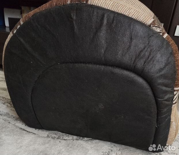 Лежанка для кошек или небольших собак