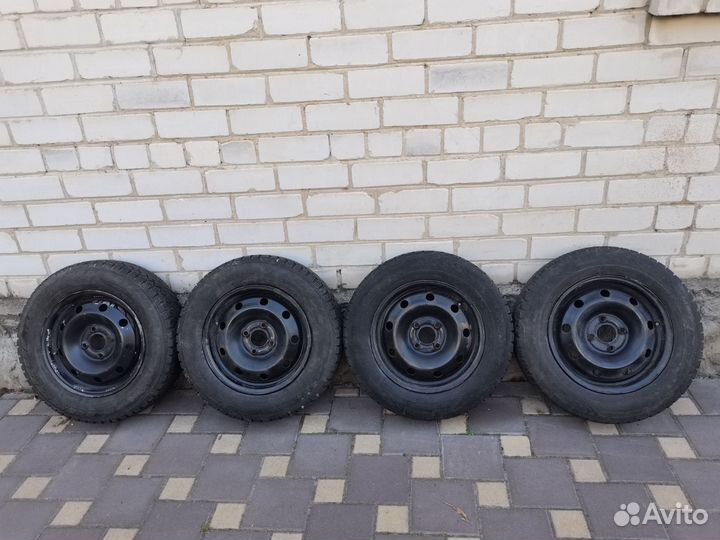 Зимние колеса в сборе reno r14