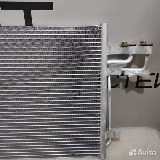 Радиатор кондиционера Ford Focus 2 C-max 05