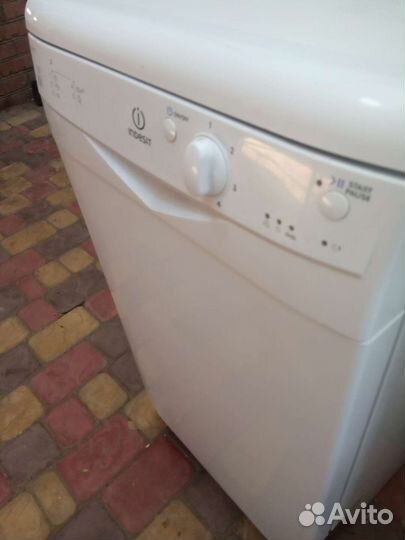 Посудомоечная машина Indesit