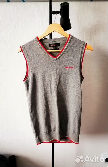 Жилетка мужская классическая xs фирма Ben Sherman