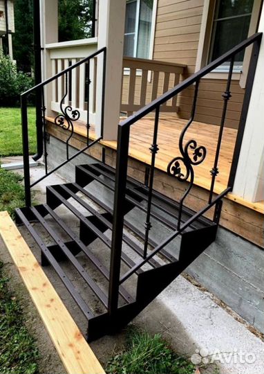 Металлокаркас для лестницы 