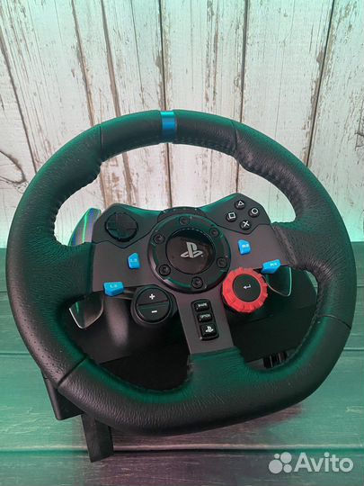 Игровой руль с педалями