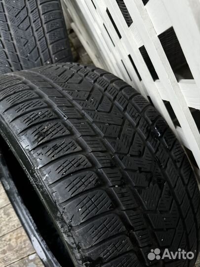 Pirelli Scorpion Winter 285/35 R22 106V