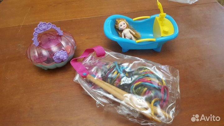 Ванна с куклой,водная ракушка,набор для вязания